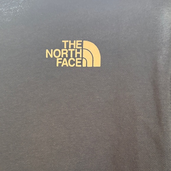 The North Face Men's Navy Crewneck with Desert Graphic - Picture 8 of 9